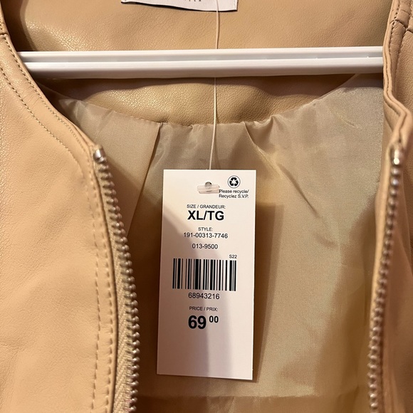 Suzy Shier Imitation Leather Jacket - Picture 2 of 4